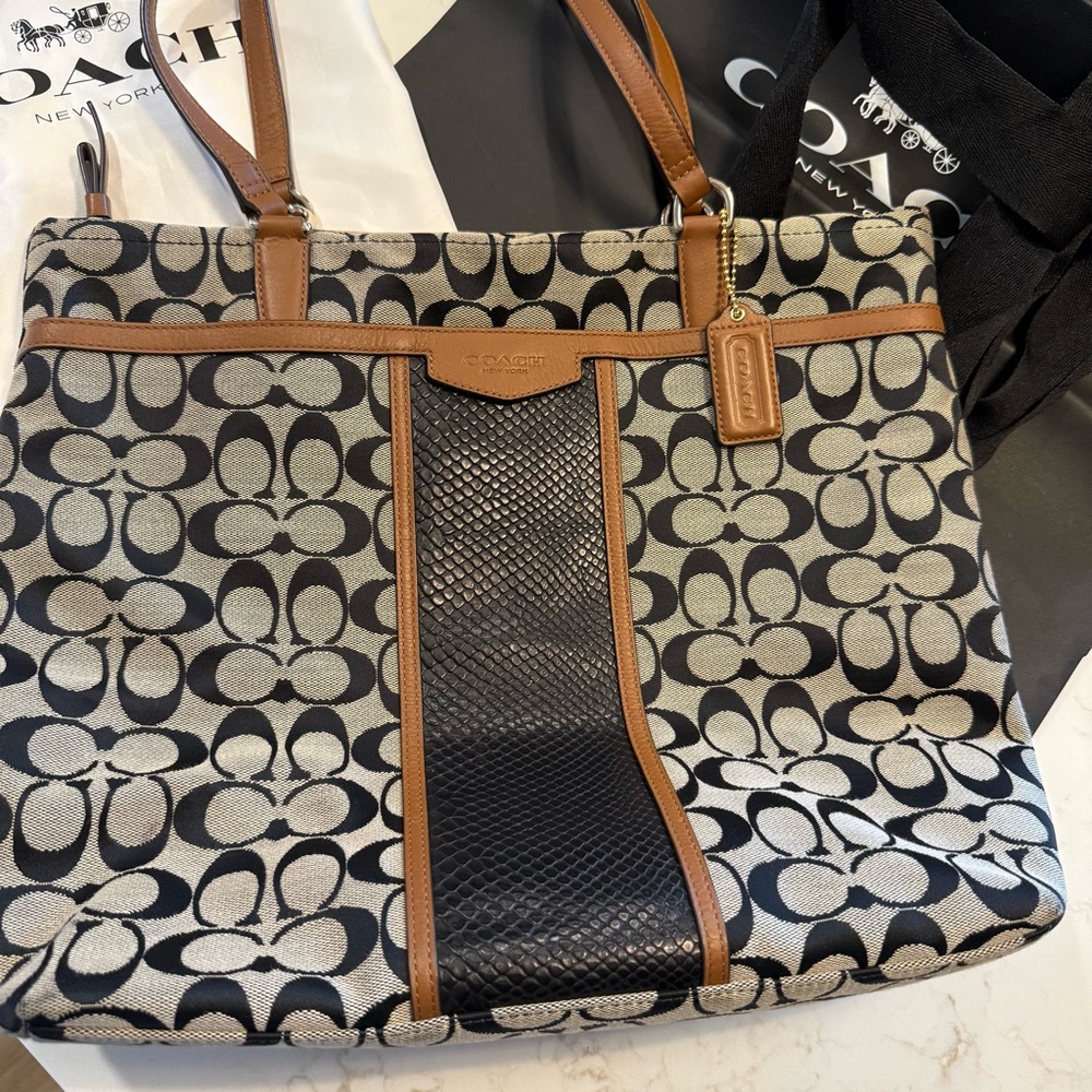 Coach Black Cream Signature Canvas Tote with Brown Leather Trim - Picture 2 of 12